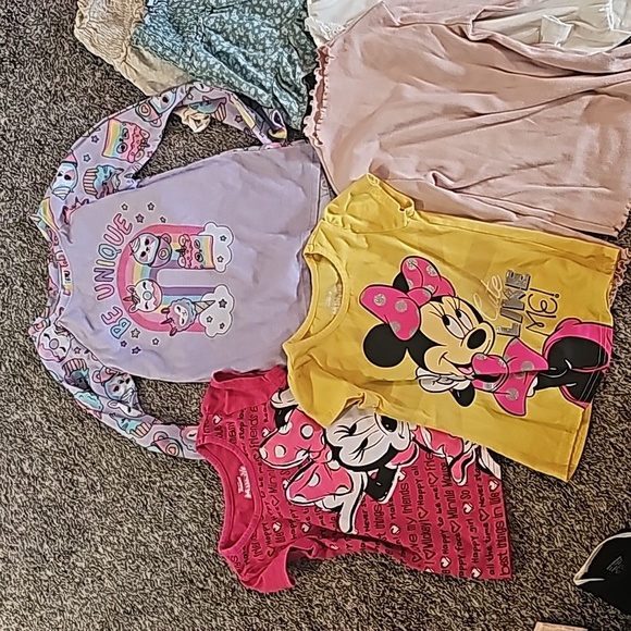 STUNNING GAP/DISNEY/Cat & jack BULK GIRLS CLOTHING BUNDLE - Picture 2 of 15